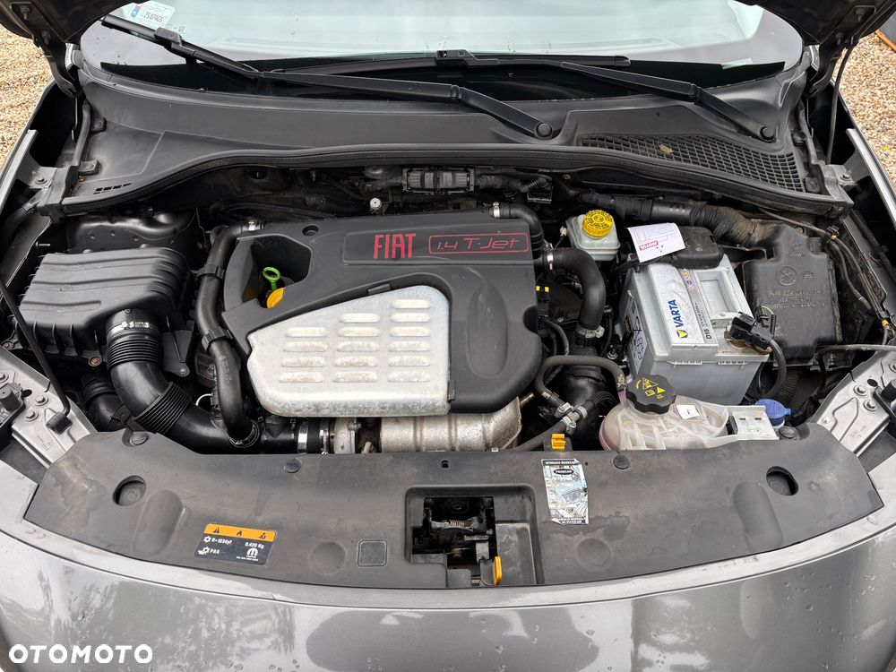 Fiat Tipo 1.4 T-Jet 16v Sport - 29