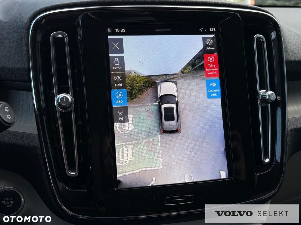 Volvo XC 40 - 32