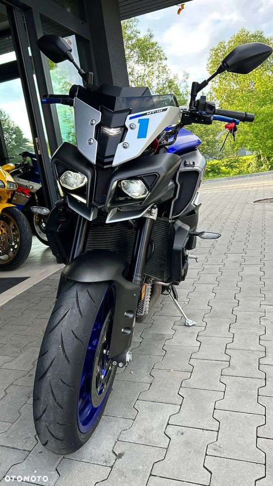 Yamaha MT - 19