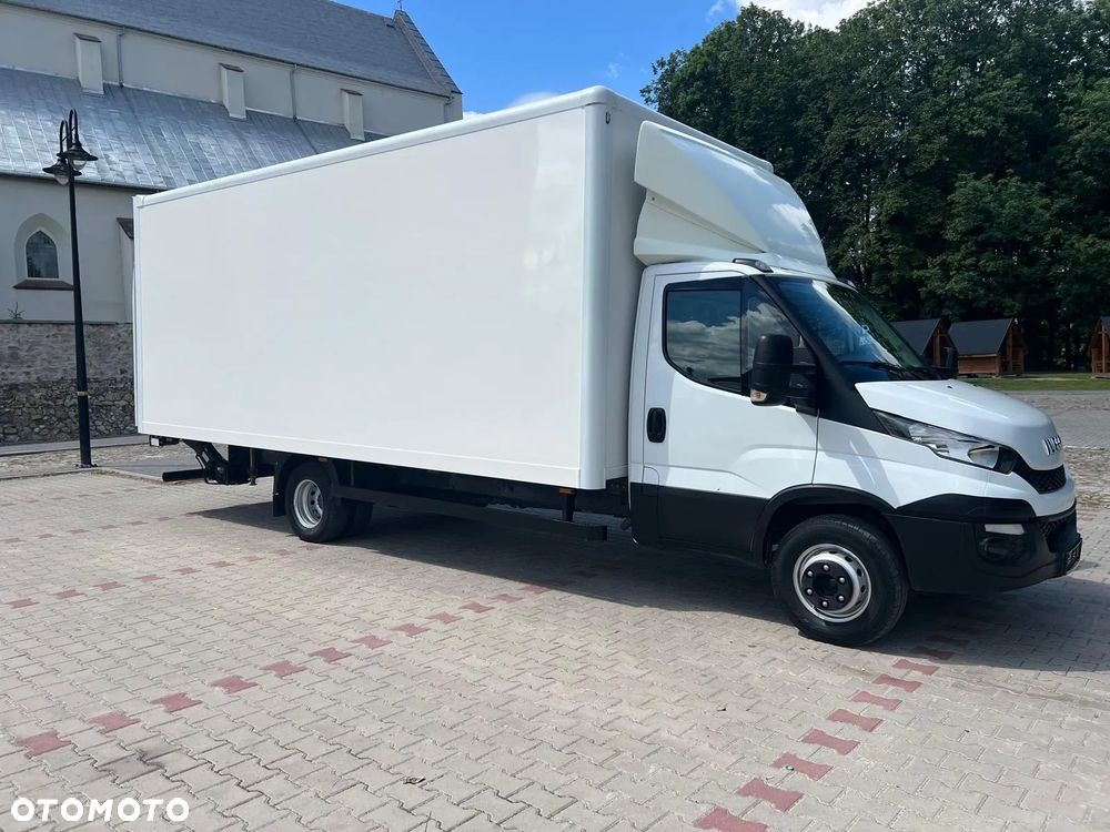 Iveco Daily 70C17 / Kontener / Winda / - 26