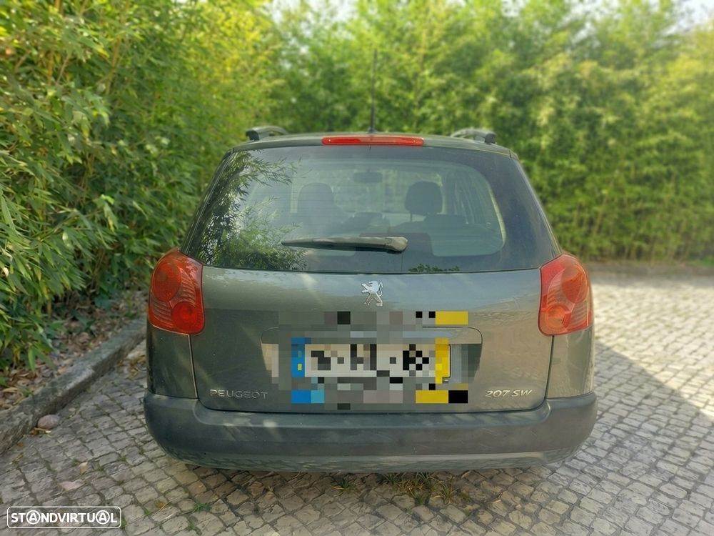 Peugeot 207 SW - 5