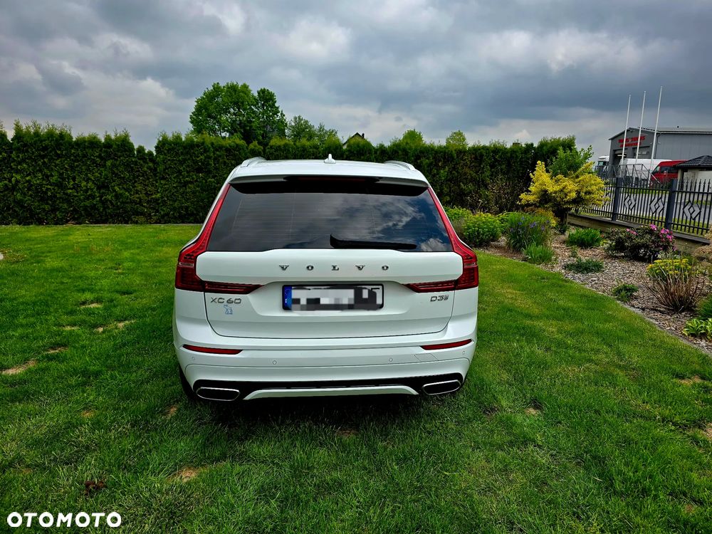Volvo XC 60 D3 R-Design - 27