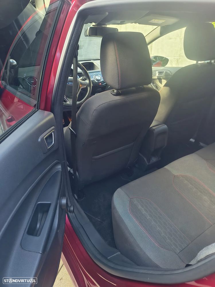 Ford Fiesta 1.0 EcoBoost S&S ST-LINE - 13