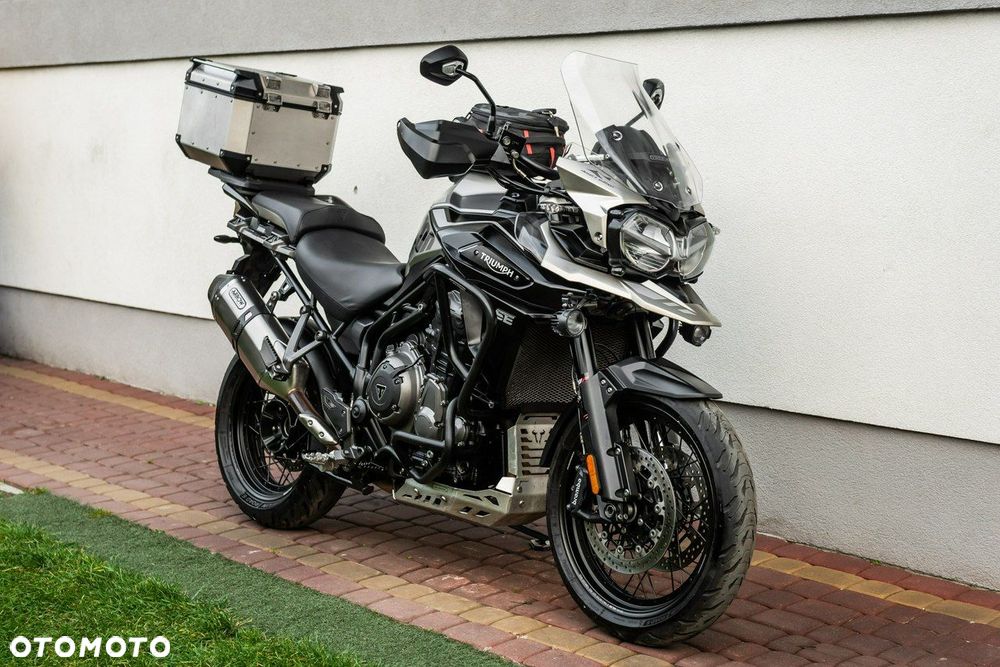 Triumph Tiger - 2