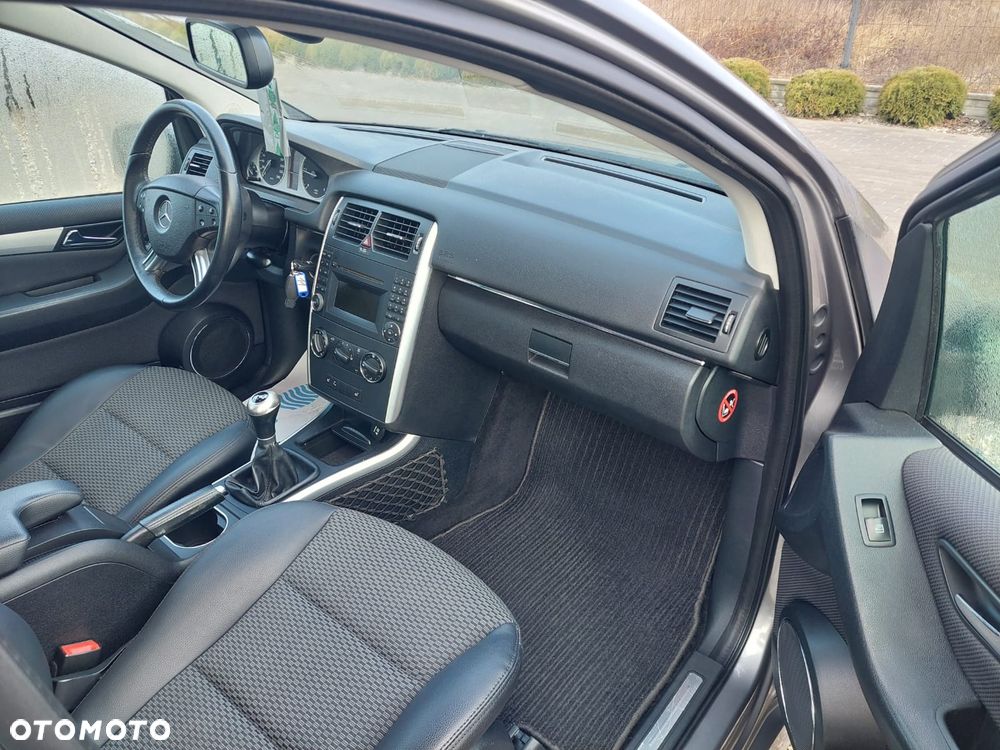 Mercedes-Benz Klasa B 200 CDI DPF SPORT EDITION - 9