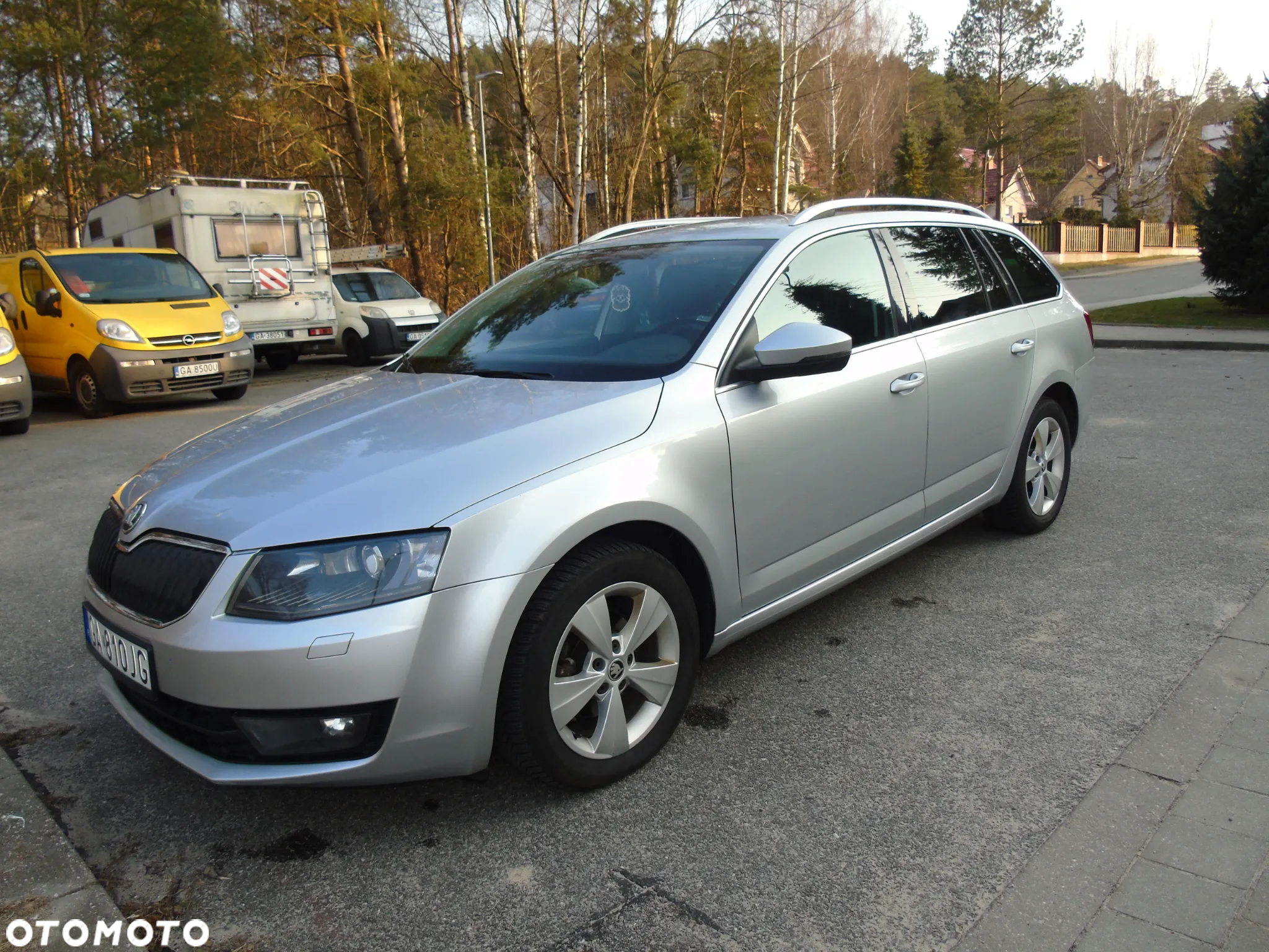 Skoda Octavia Combi 1.6 TDI DPF DSG Active - 2