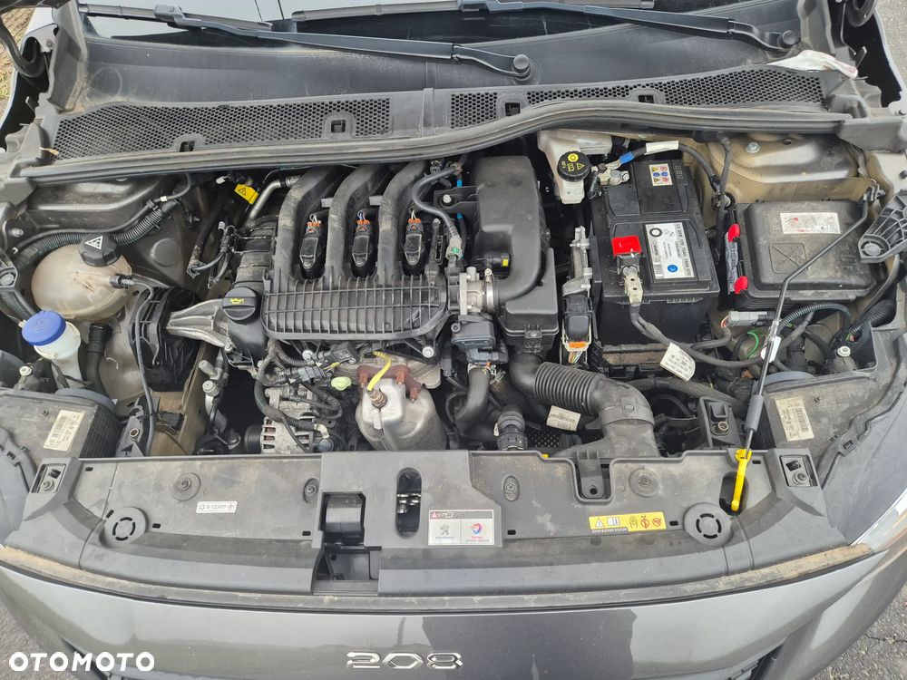 Peugeot 208 PureTech 75 Active Pack - 10