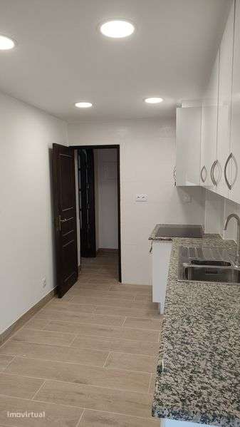 T3 apartamento Setúbal Praça Brasil - Grande imagem: 2/12