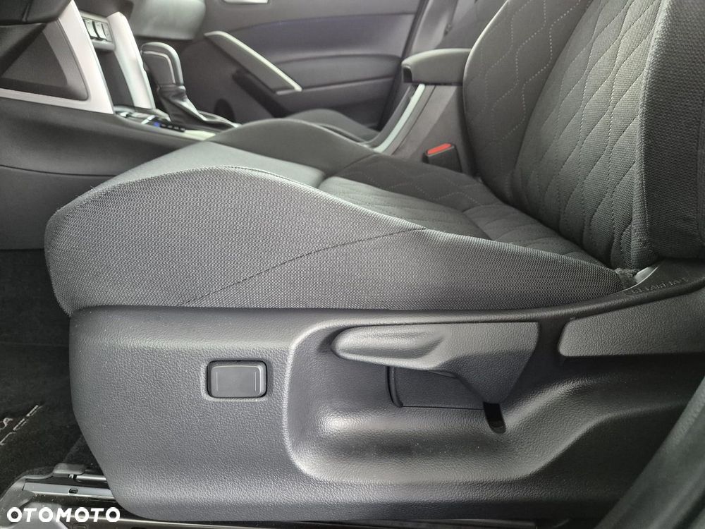 Toyota Corolla Cross 2.0 Hybrid Style - 12