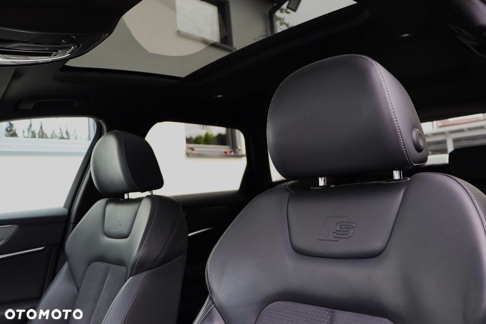 Audi A6 Avant 55 TFSI e quattro S tronic S line - 27