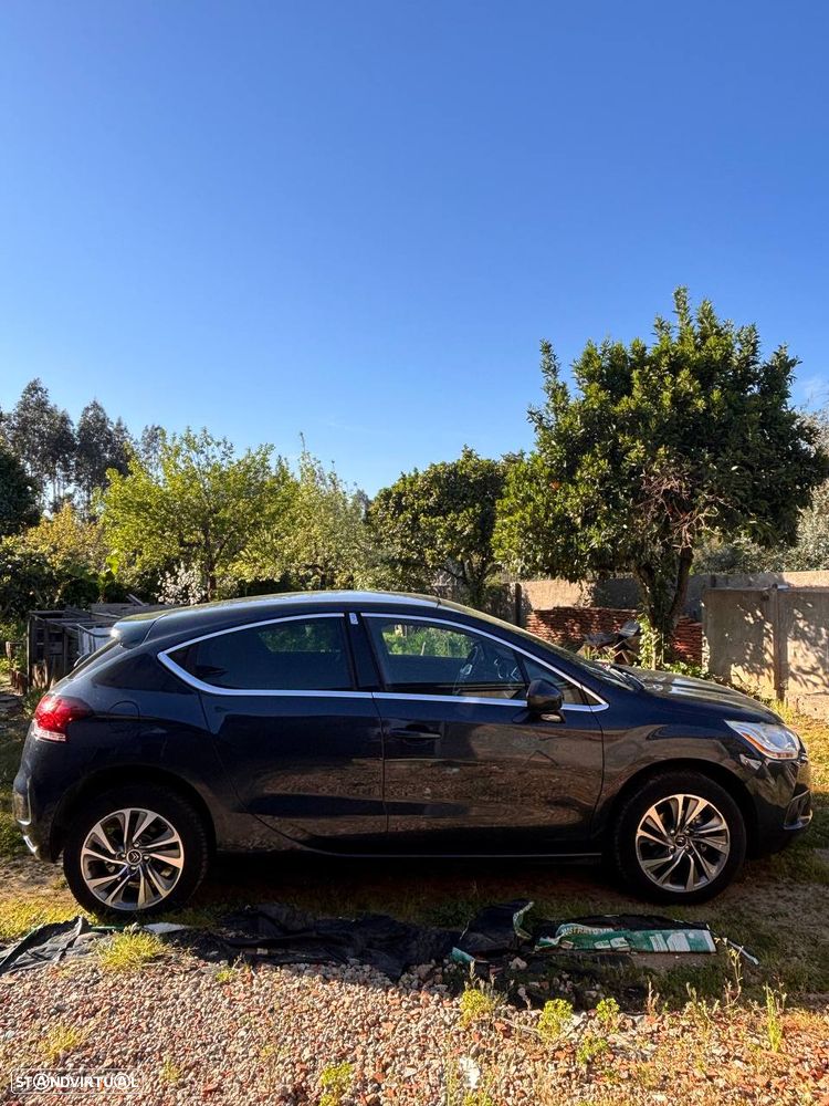 Citroën DS4 1.6 e-HDi So Chic CMP6 - 3