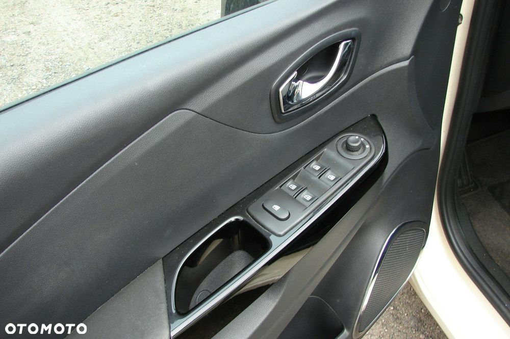 Renault Captur - 6