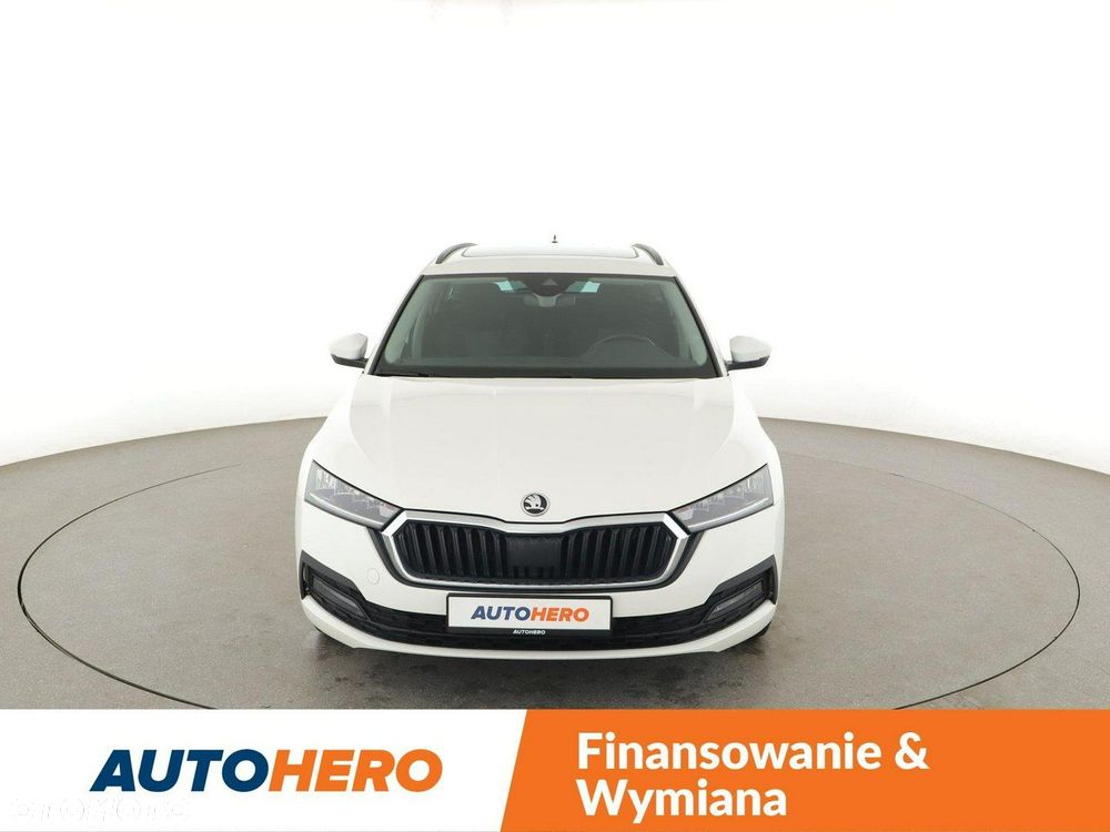 Skoda Octavia 2.0 TDI DSG Ambition - 11