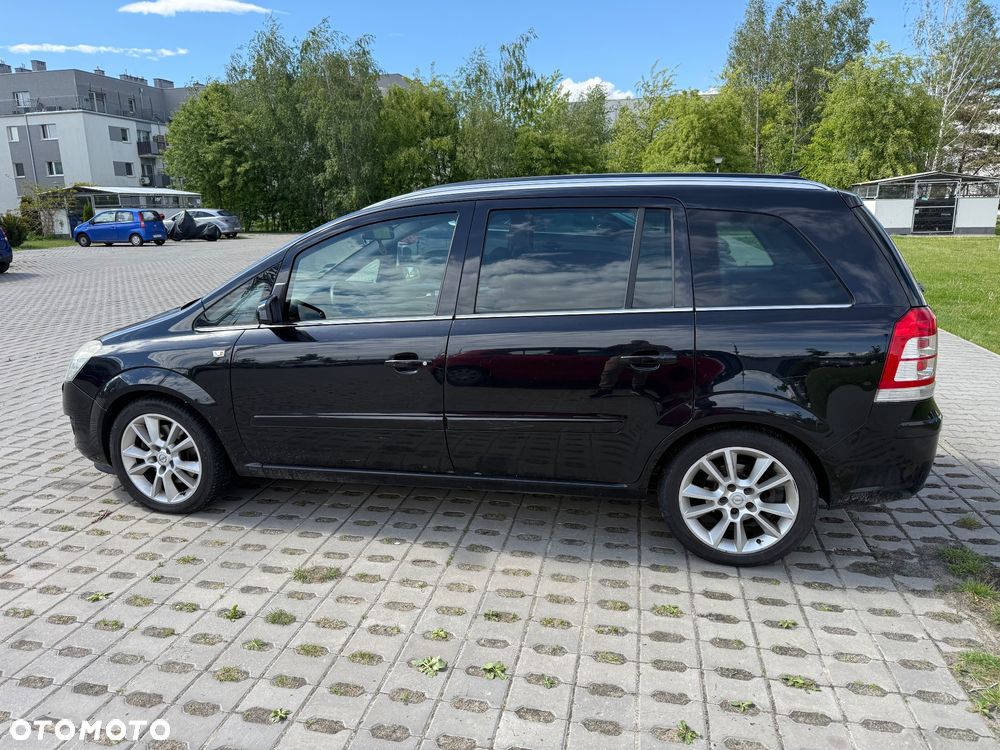 Opel Zafira 1.9 CDTI Cosmo ActiveSelect - 6