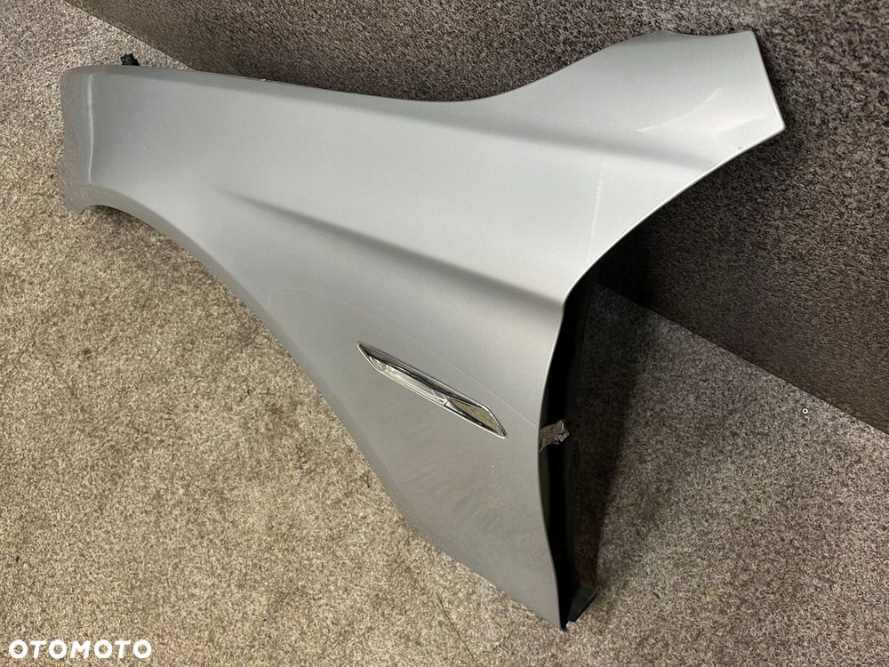 Blotnik lewy przod przedni kierunkowskaz BMW F11 F10 354 srebrny LADNY - 4