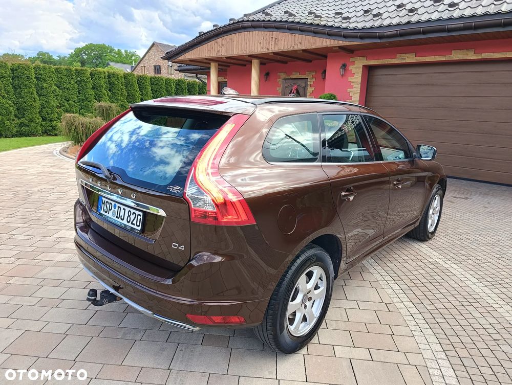 Volvo XC 60 D4 Geartronic Momentum - 17