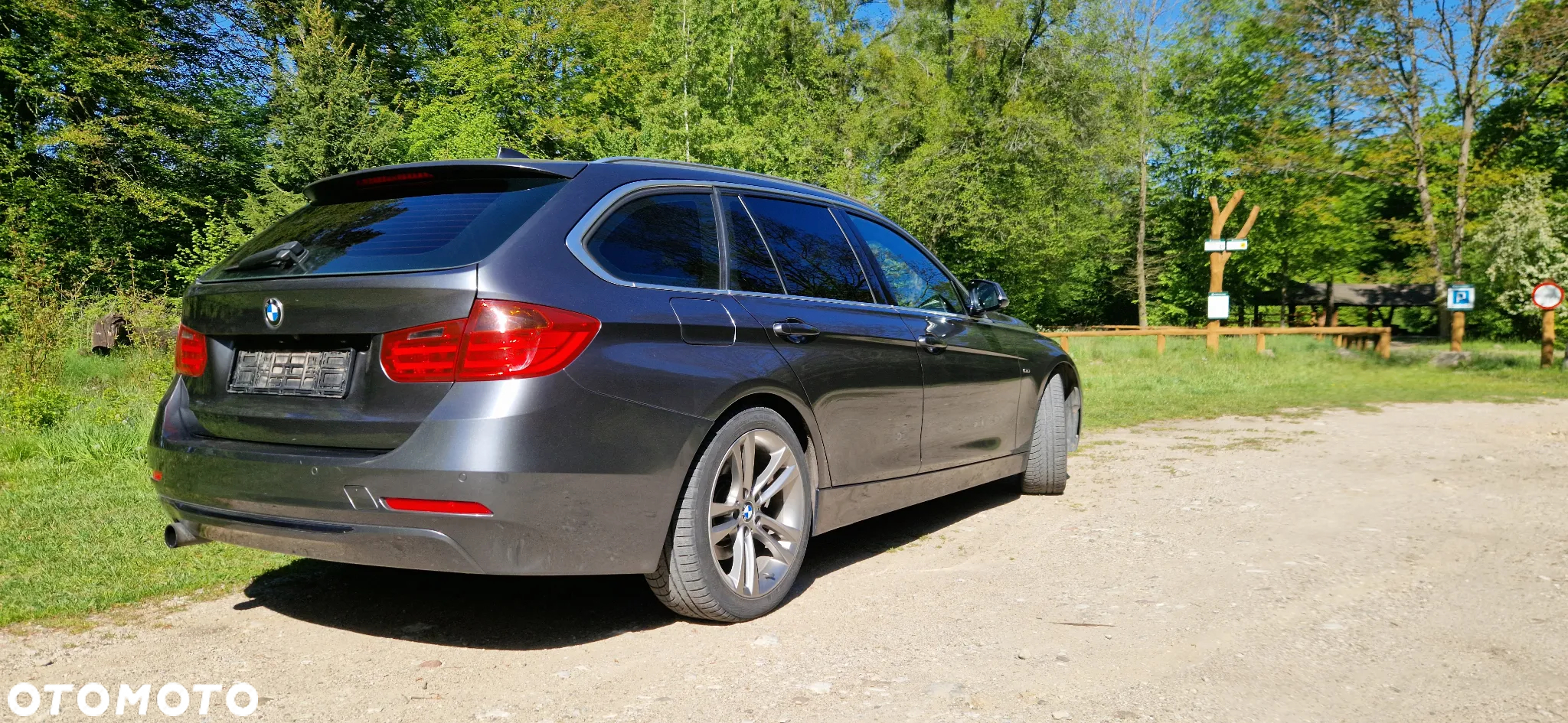 BMW Seria 3 318d DPF Touring Edition Sport - 3