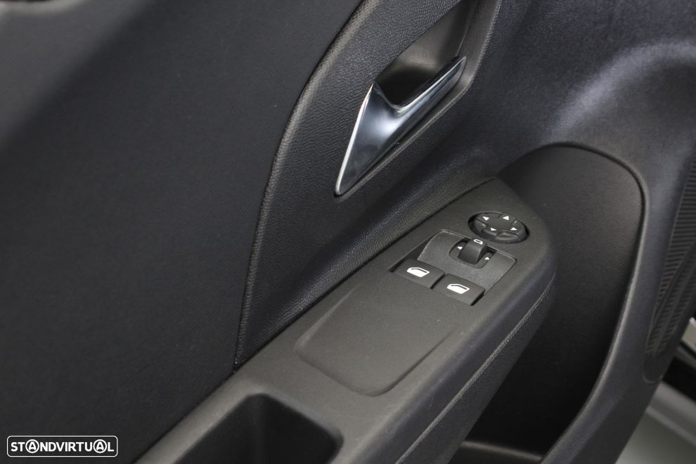 Opel Corsa 1.2 Business - 22