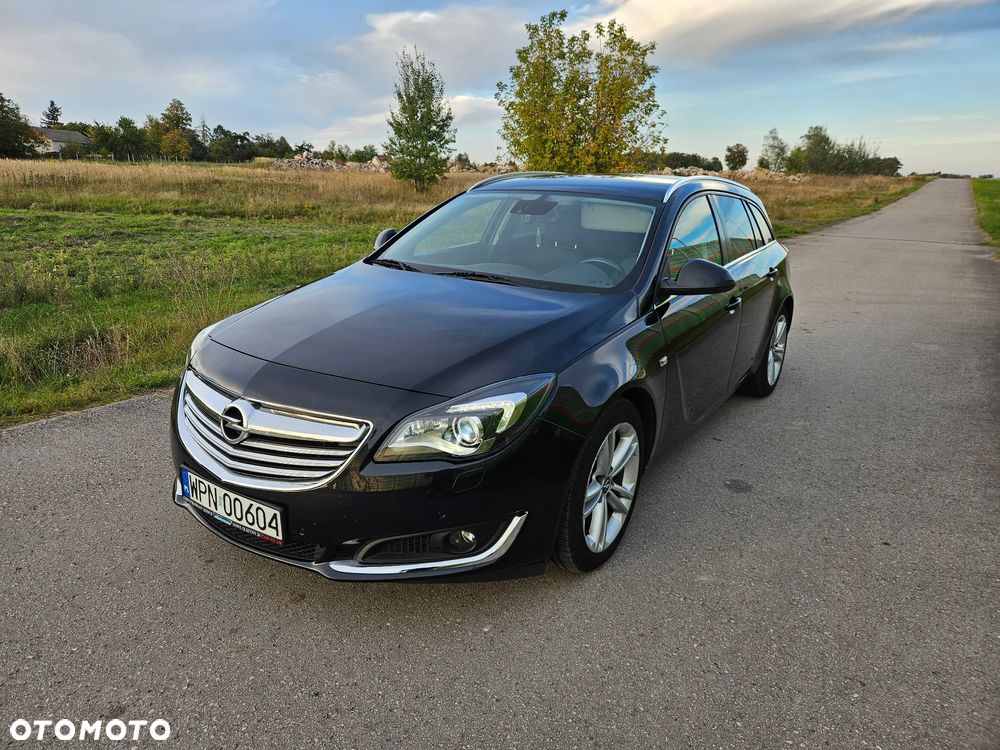 Opel Insignia - 1