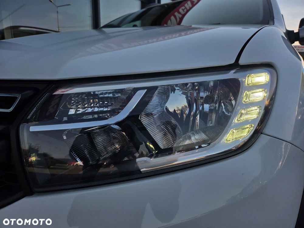 Dacia Logan TCe 90 (S&S) Stepway - 8