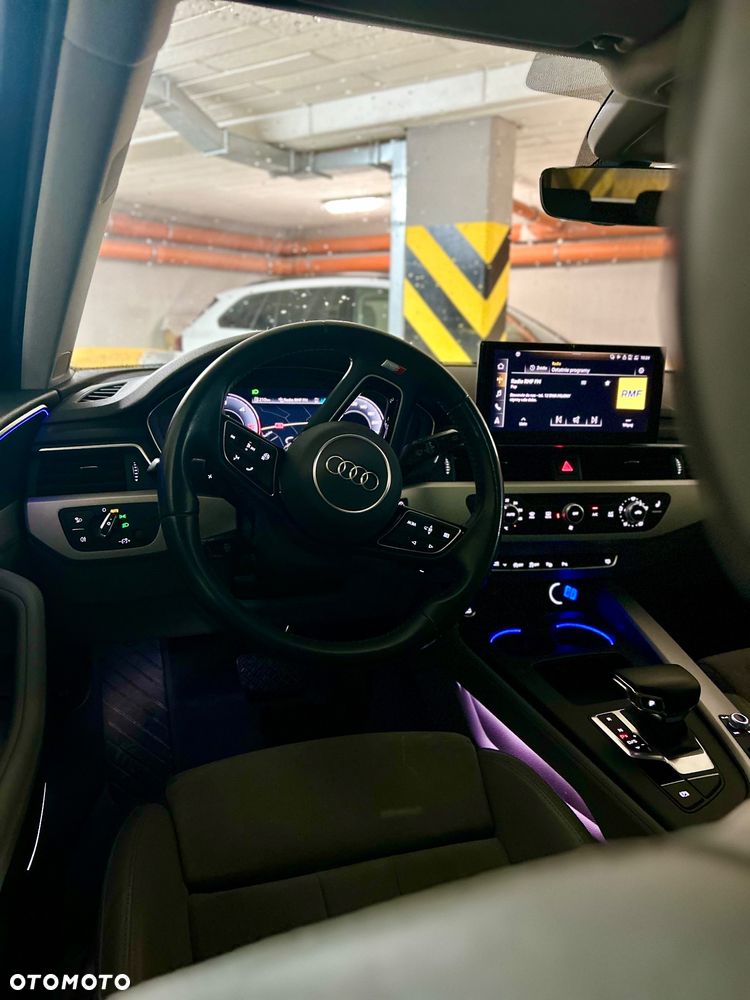 Audi A4 Avant 40 TDI quattro S tronic S line - 16