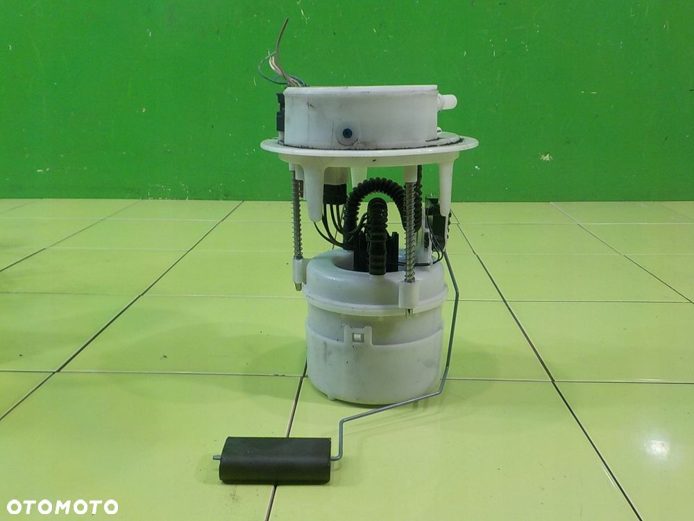 PEUGEOT 308 II GT 1.2 B AUT 16r HB 5D pompa paliwa - 3