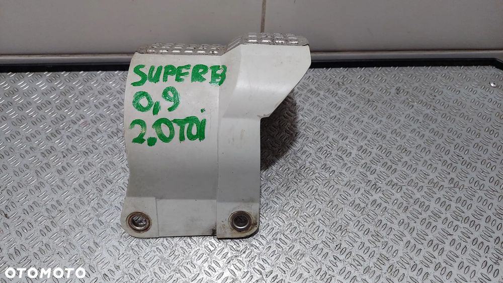 OSŁONA PRZEGUBU PÓŁOSI 2,0 TDI SKODA SUPER B R2009 NR 1J0407721G - 1