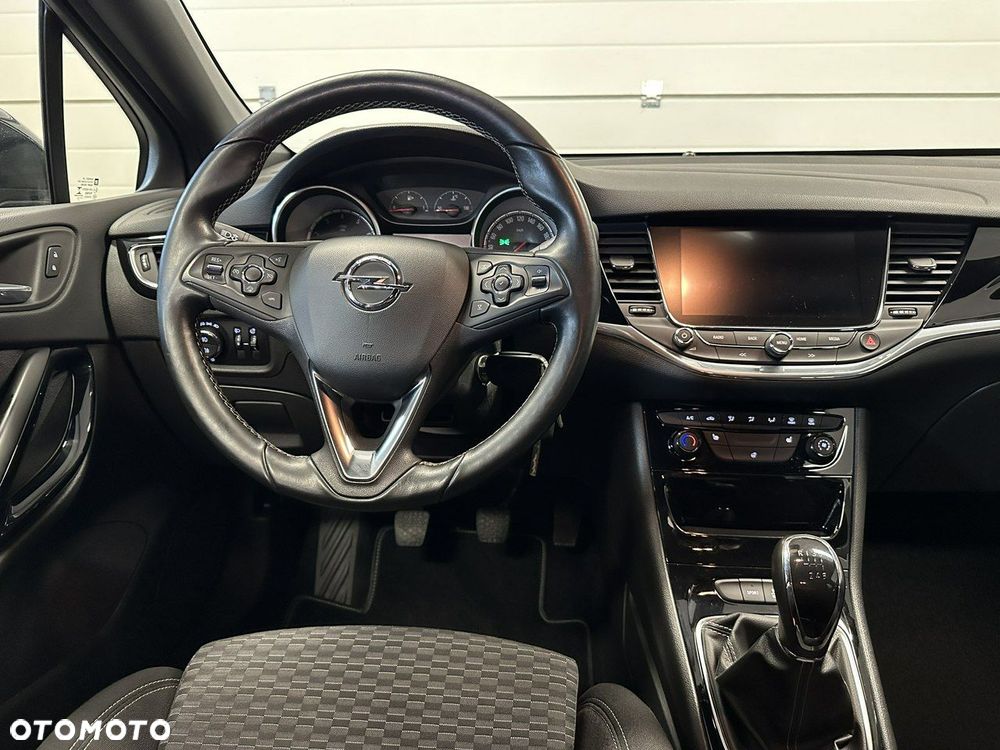Opel Astra - 17