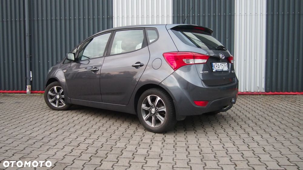 Hyundai ix20 1.4 blue Comfort - 15