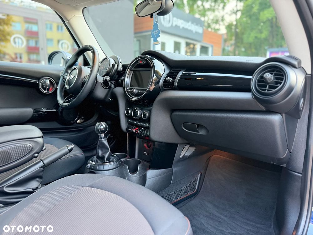 MINI Cooper Classic Trim - 29
