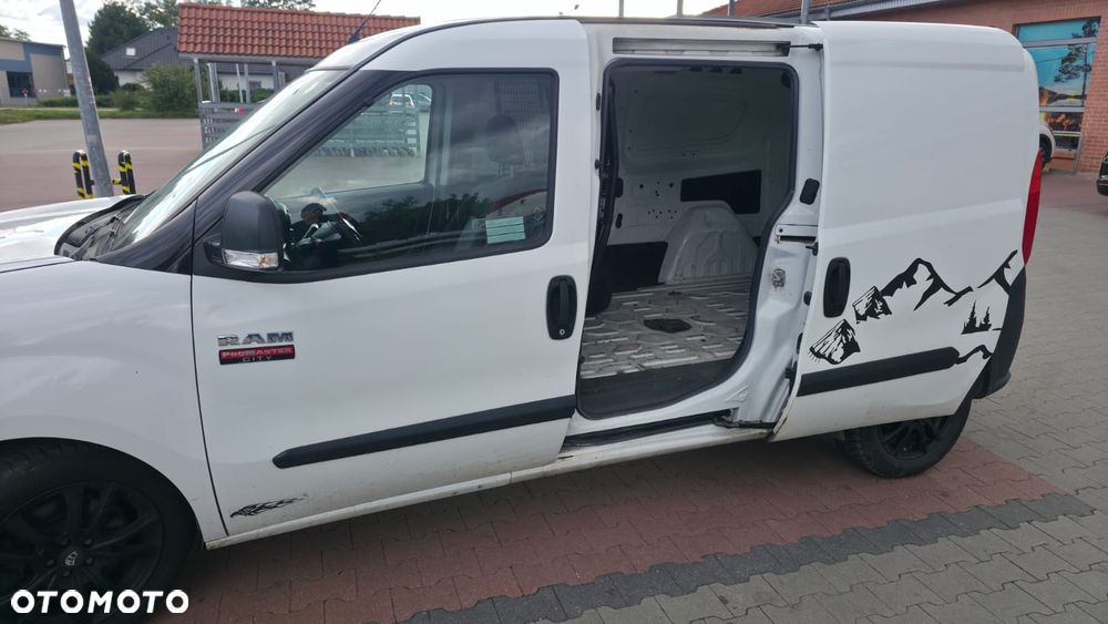 Fiat Doblo - 10