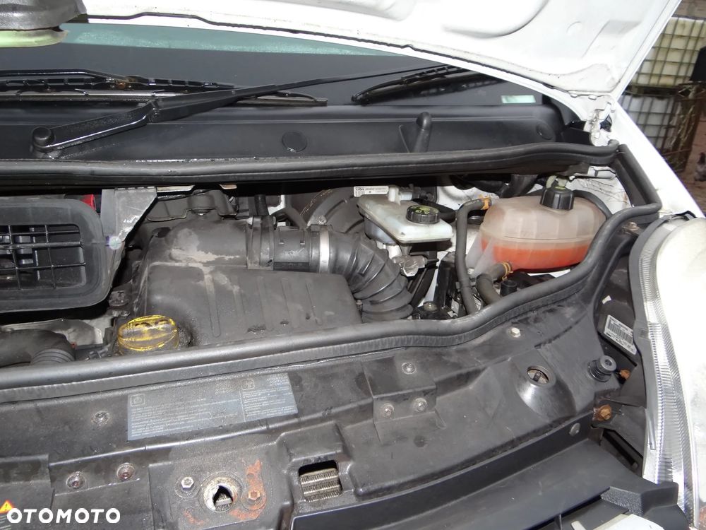 Trafic II lift Vivaro 2011 rok - 10
