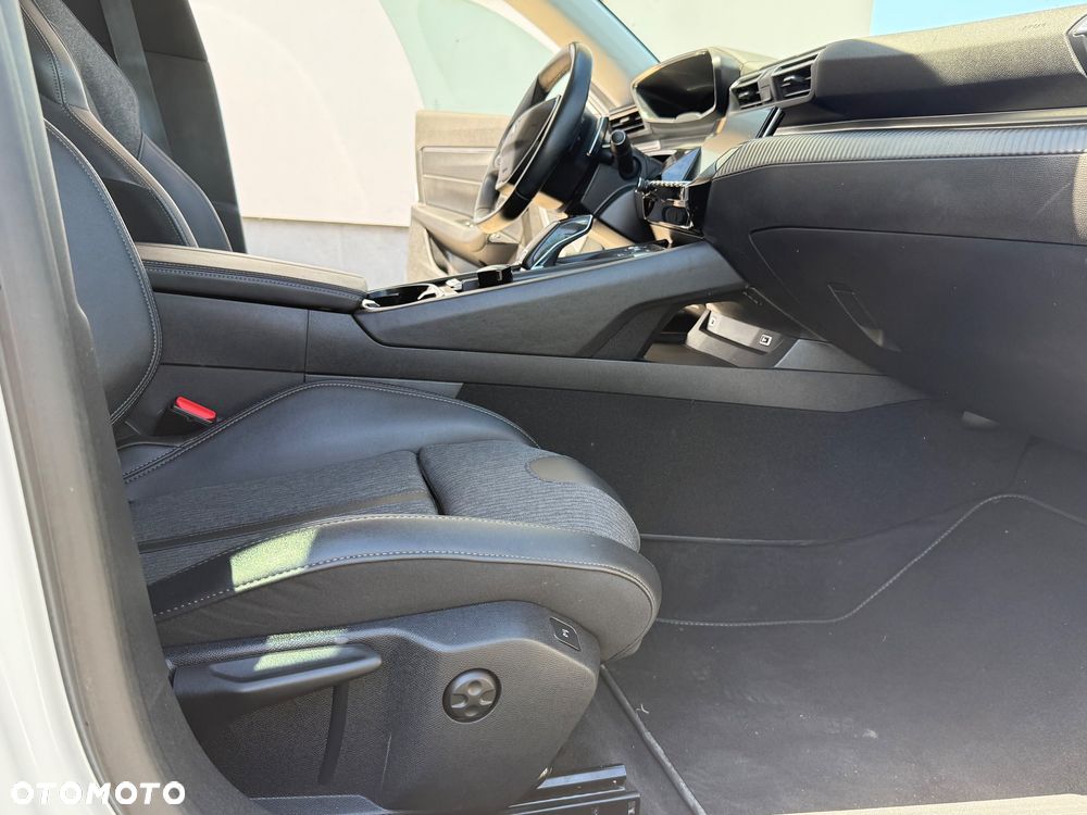 Peugeot 508 BlueHDi 130 EAT8 Allure - 17