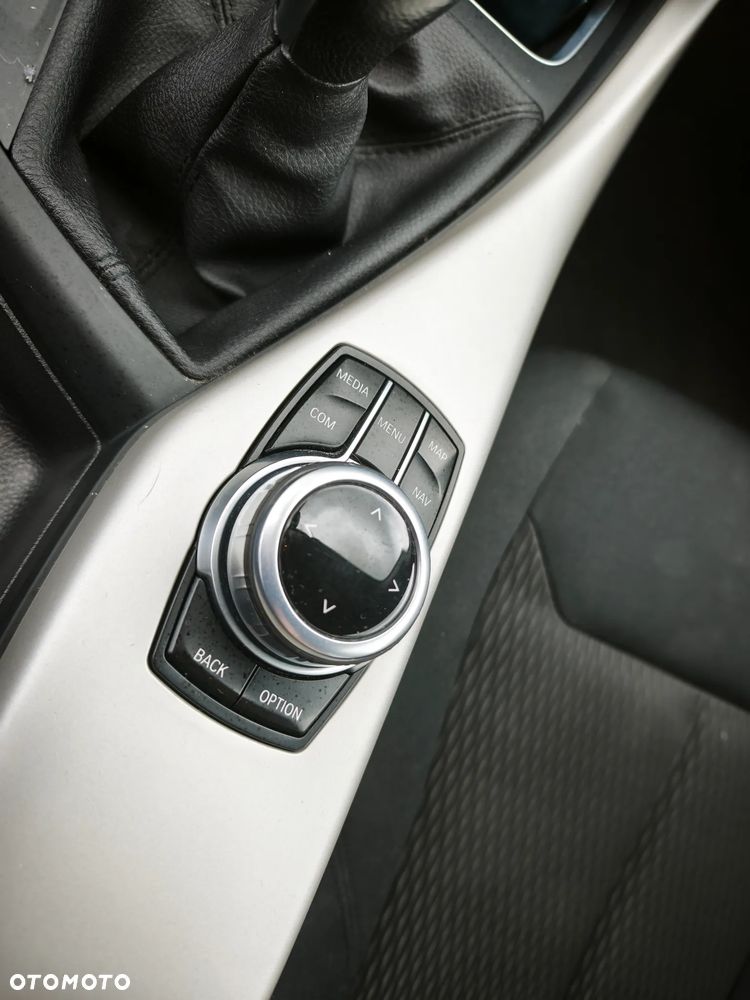 BMW Seria 1 118d Edition Metropolitan - 20