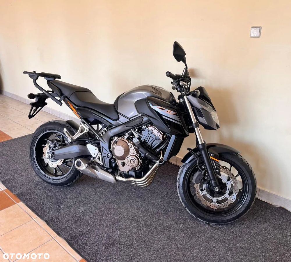 Honda CB - 14