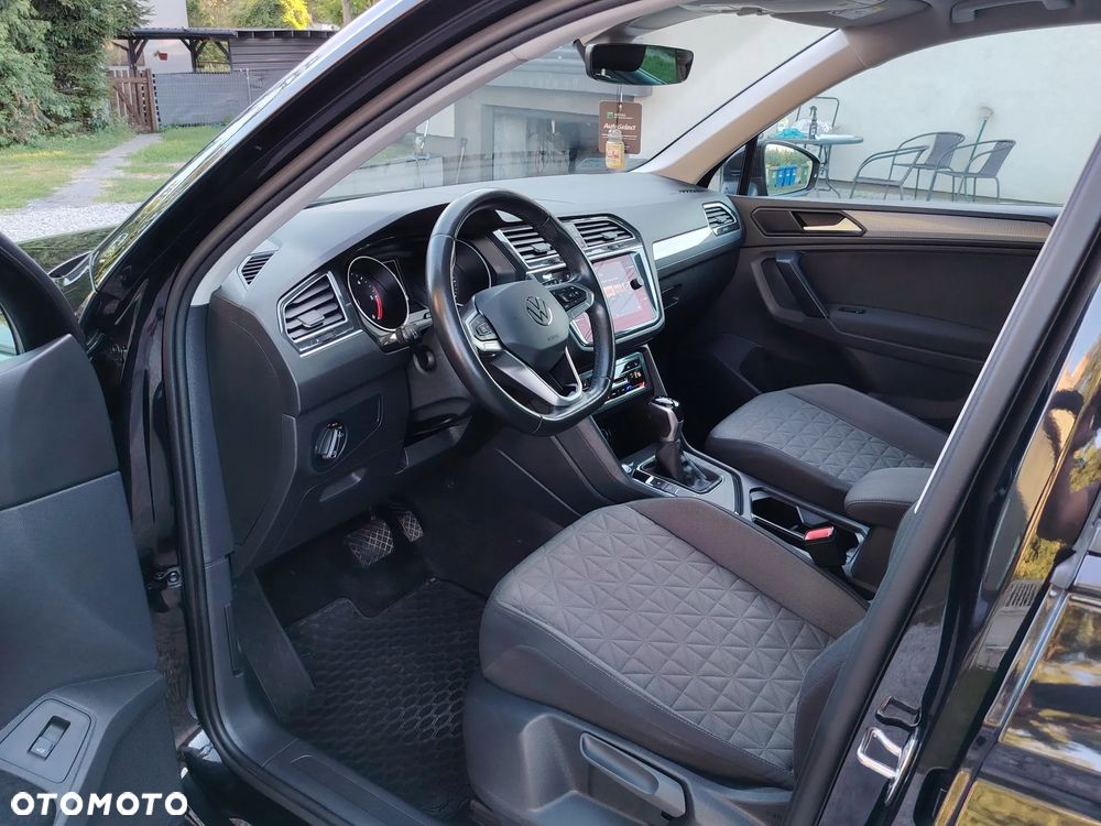 Volkswagen Tiguan 2.0 TDI SCR Life DSG - 17