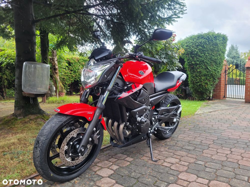 Yamaha XJ - 18