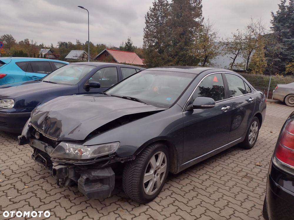 Honda Accord 2.0 Comfort - 1