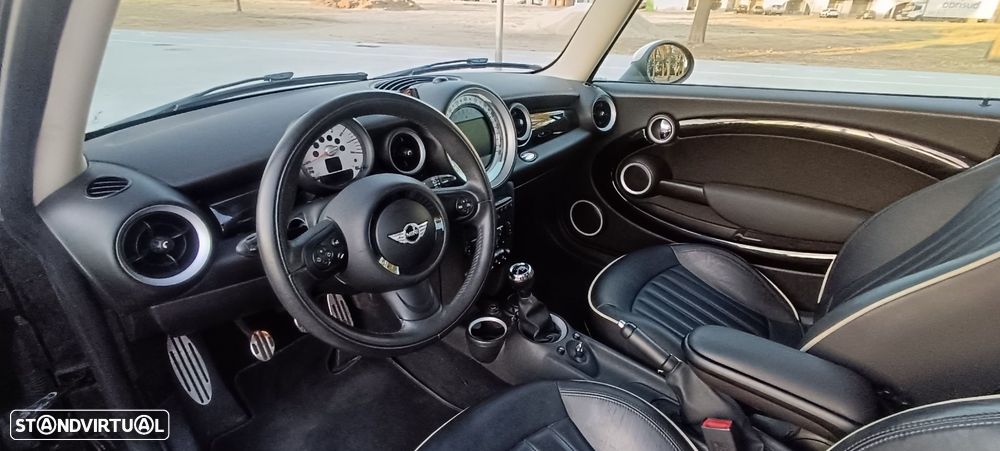 MINI 3 Portas Cooper S - 25