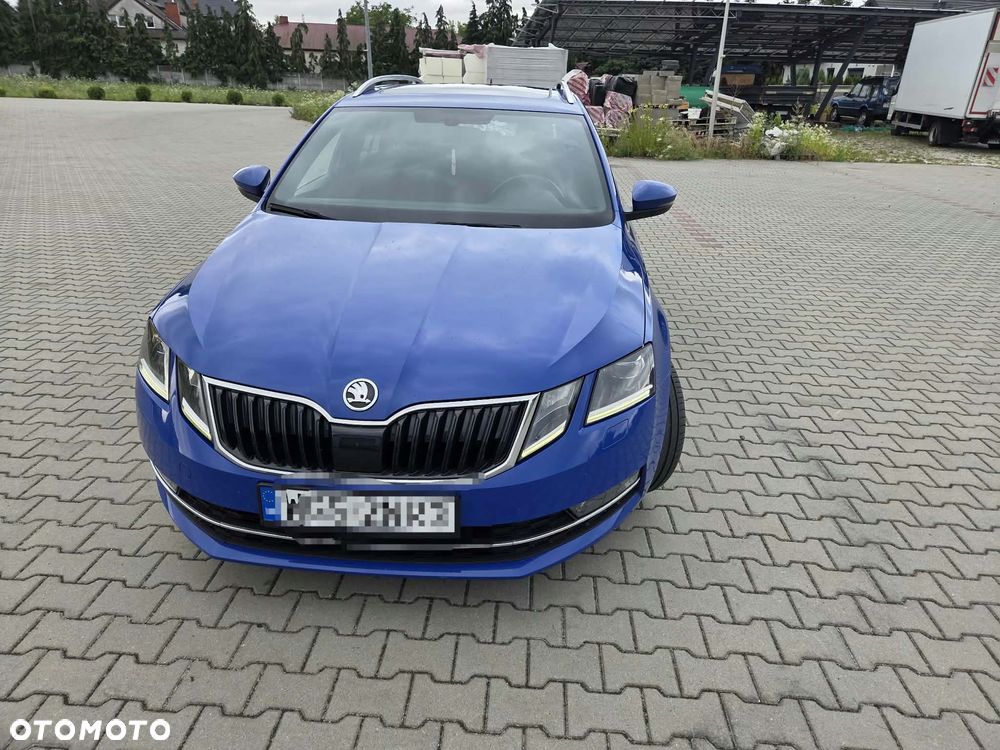 Skoda Octavia 2.0 TDI Drive DSG - 1