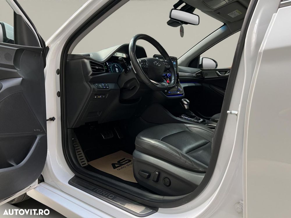 Hyundai IONIQ 1.6 141CP Exclusive - 4