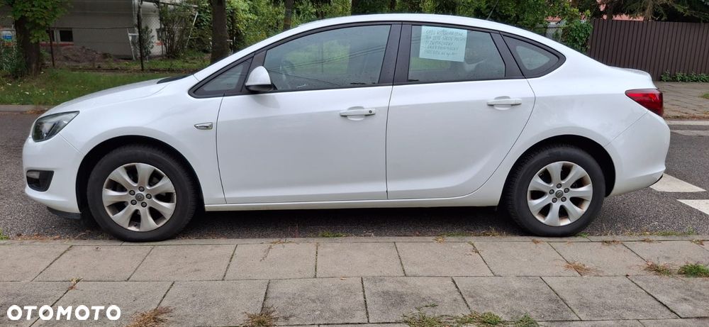 Opel Astra - 2