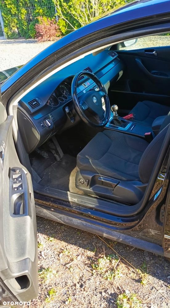 Volkswagen Passat - 6