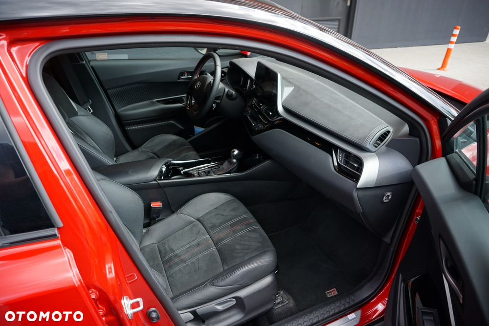 Toyota C-HR 1.8 Hybrid GR Sport - 8