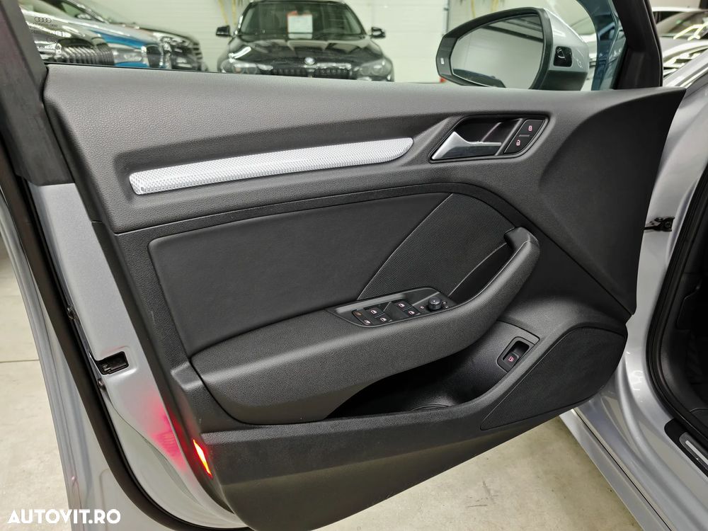 Audi A3 1.4 TFSI Sportback e-tron Ambiente - 22