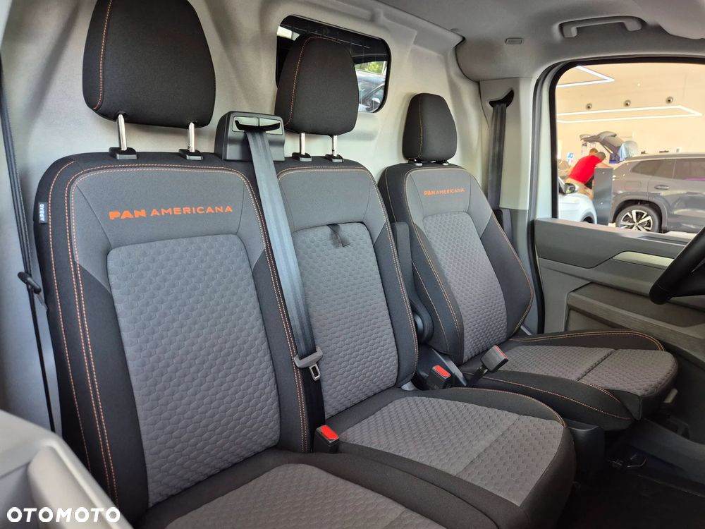 Volkswagen Transporter - 9