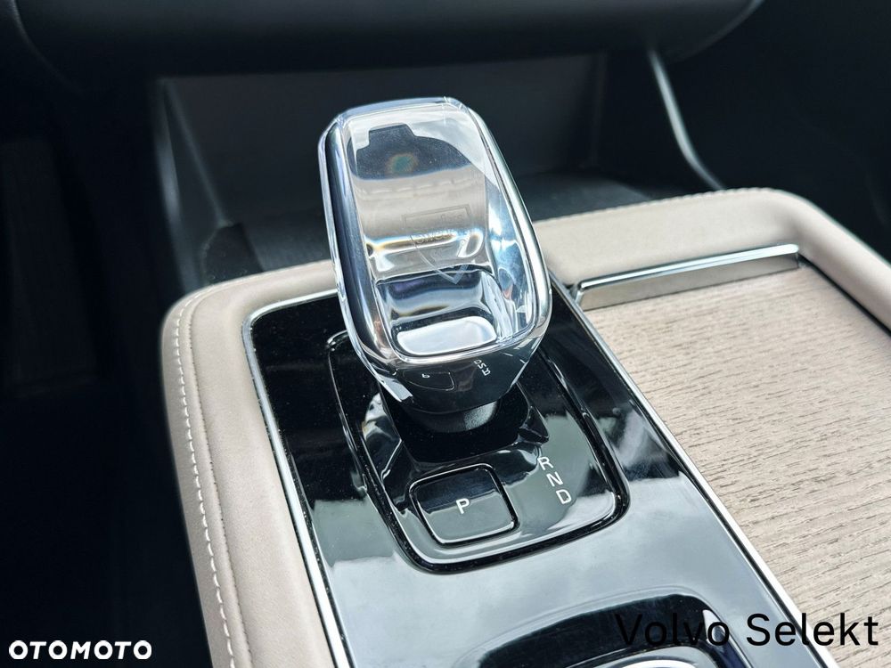 Volvo XC 90 - 21