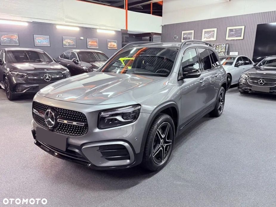 Mercedes-Benz GLB 200 mHEV AMG Line 7G-DCT - 3
