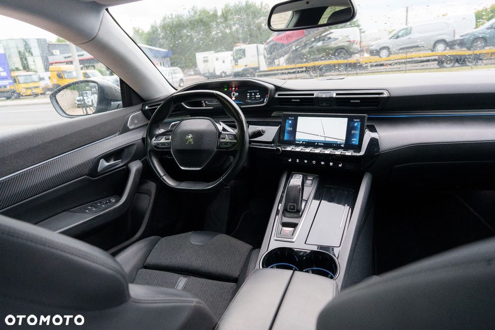 Peugeot 508 PureTech 180 EAT8 Allure Pack - 29