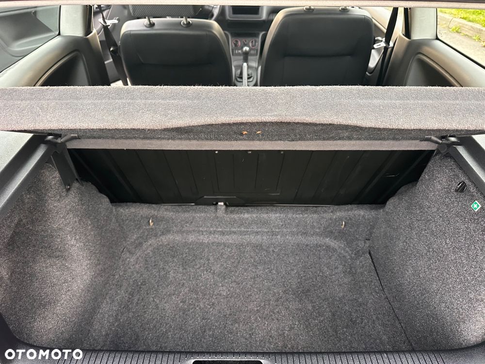 Volkswagen Polo - 17